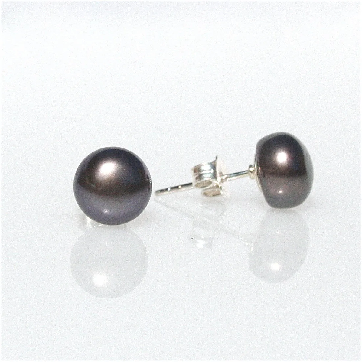 Black Pearl Studs 10mm