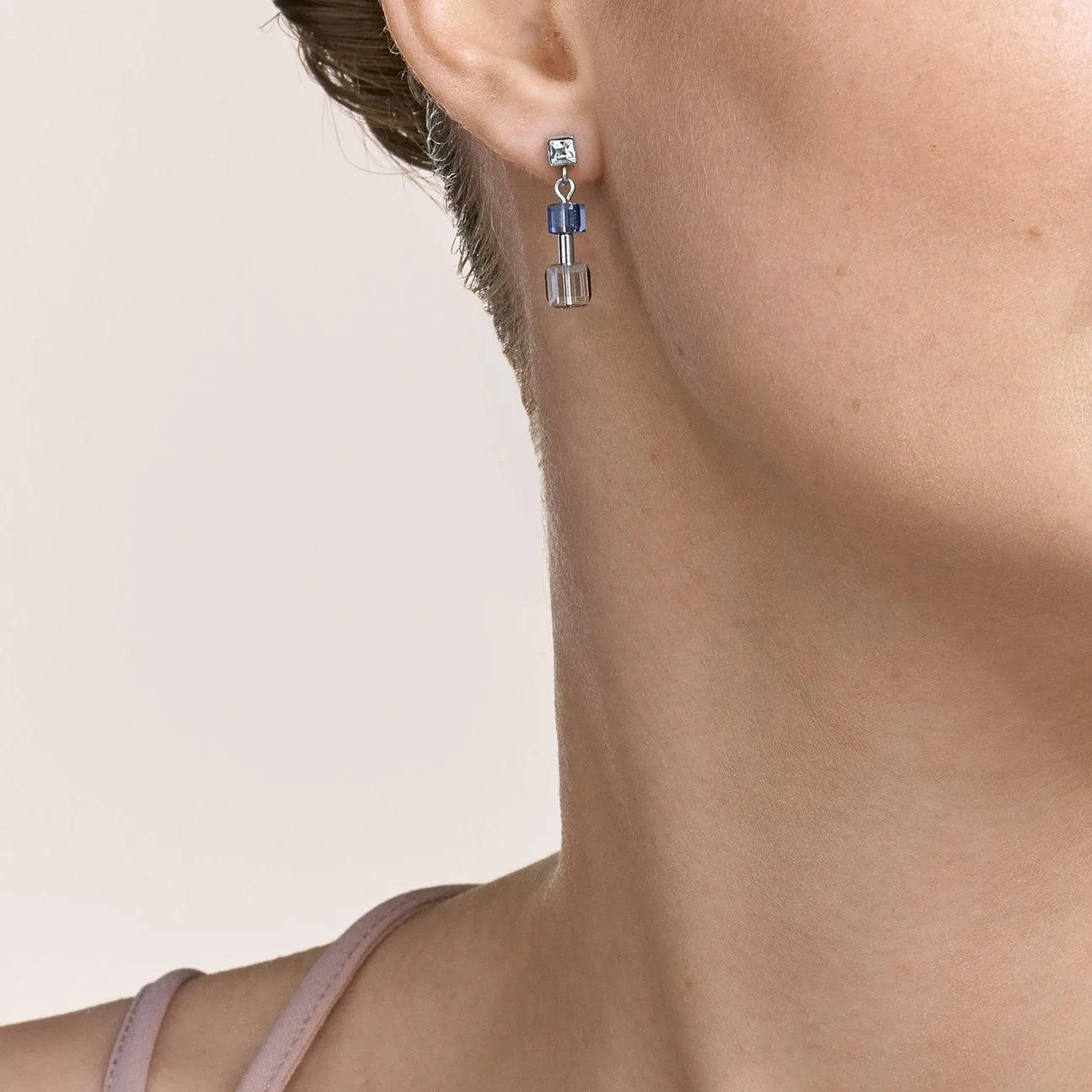 Coeur De Lion Blue Minimalist Crystals GeoCUBE® Earrings