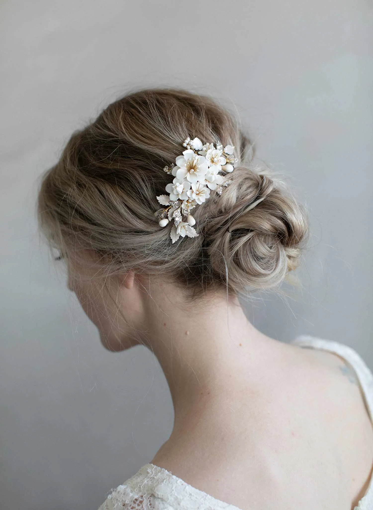 Creamy floral petite garden comb - Style #978