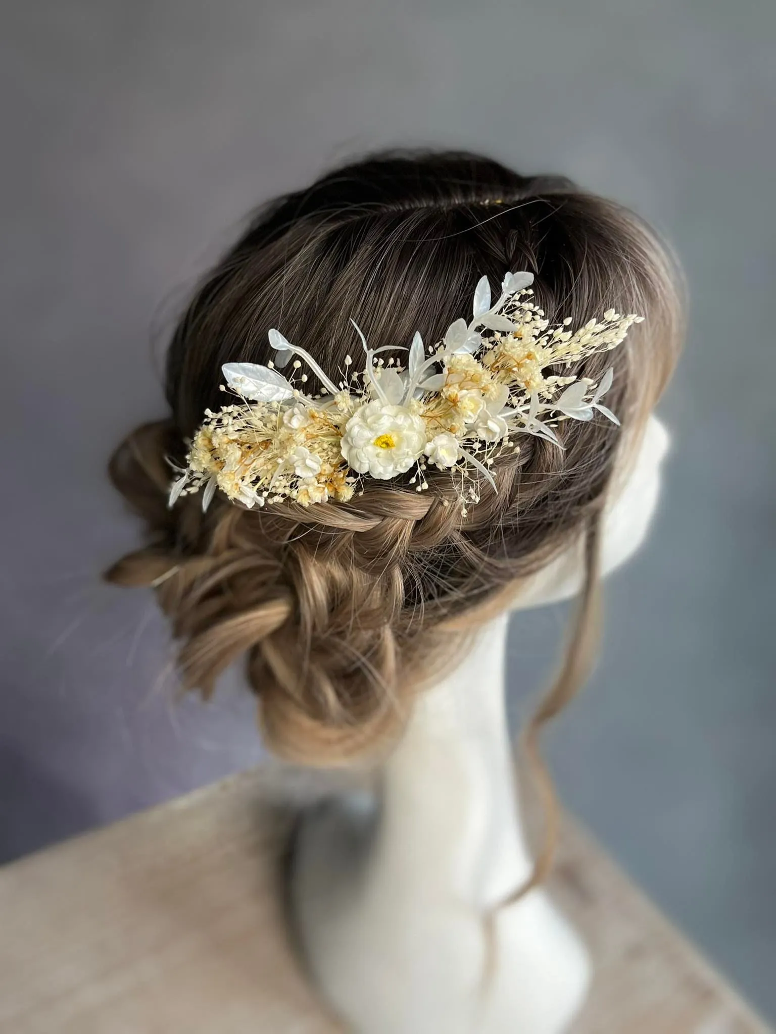 Ivory bridal flower comb