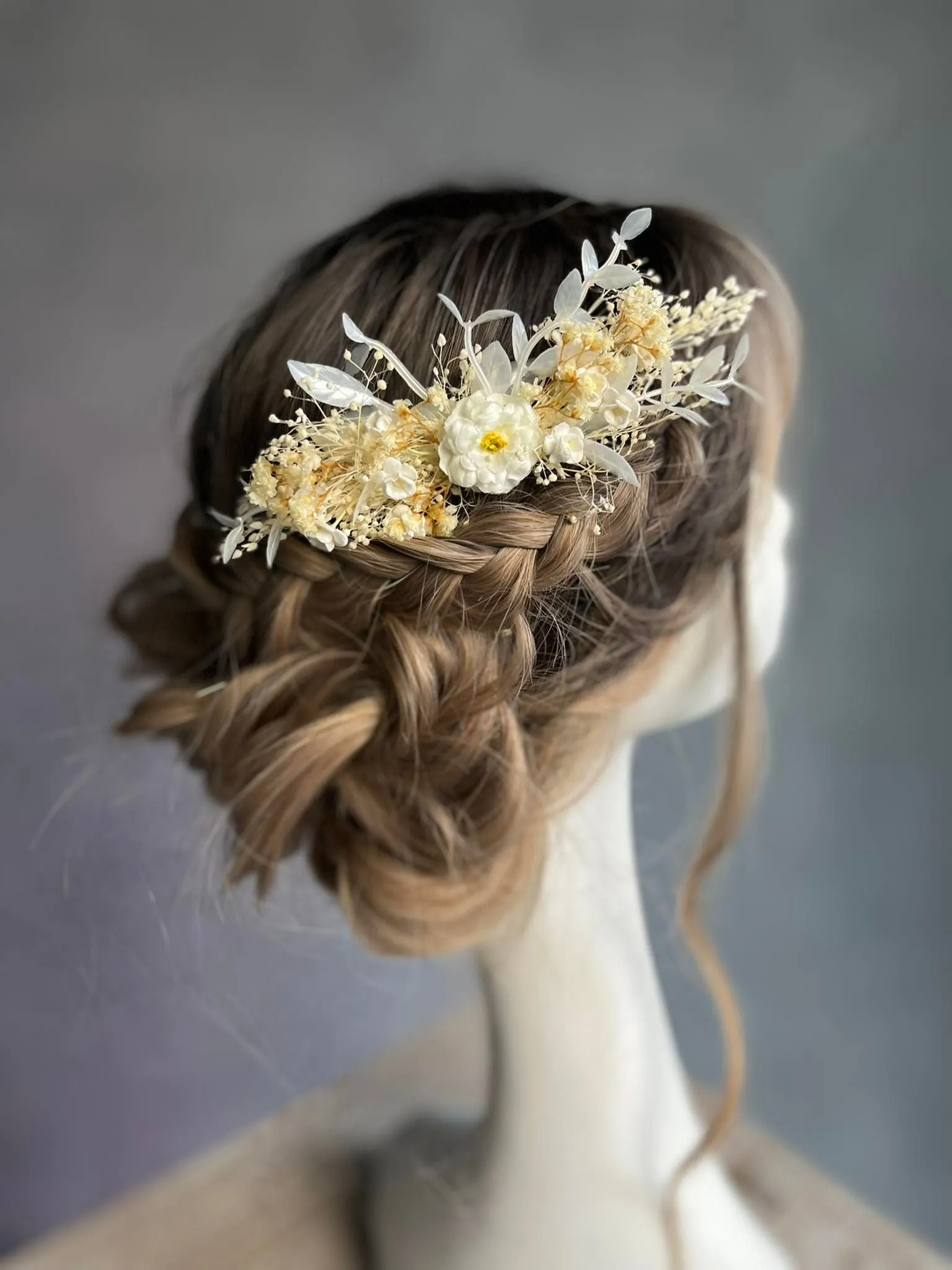 Ivory bridal flower comb