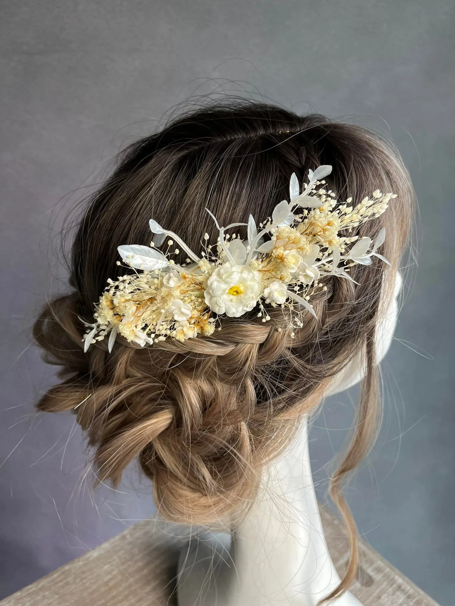 Ivory bridal flower comb