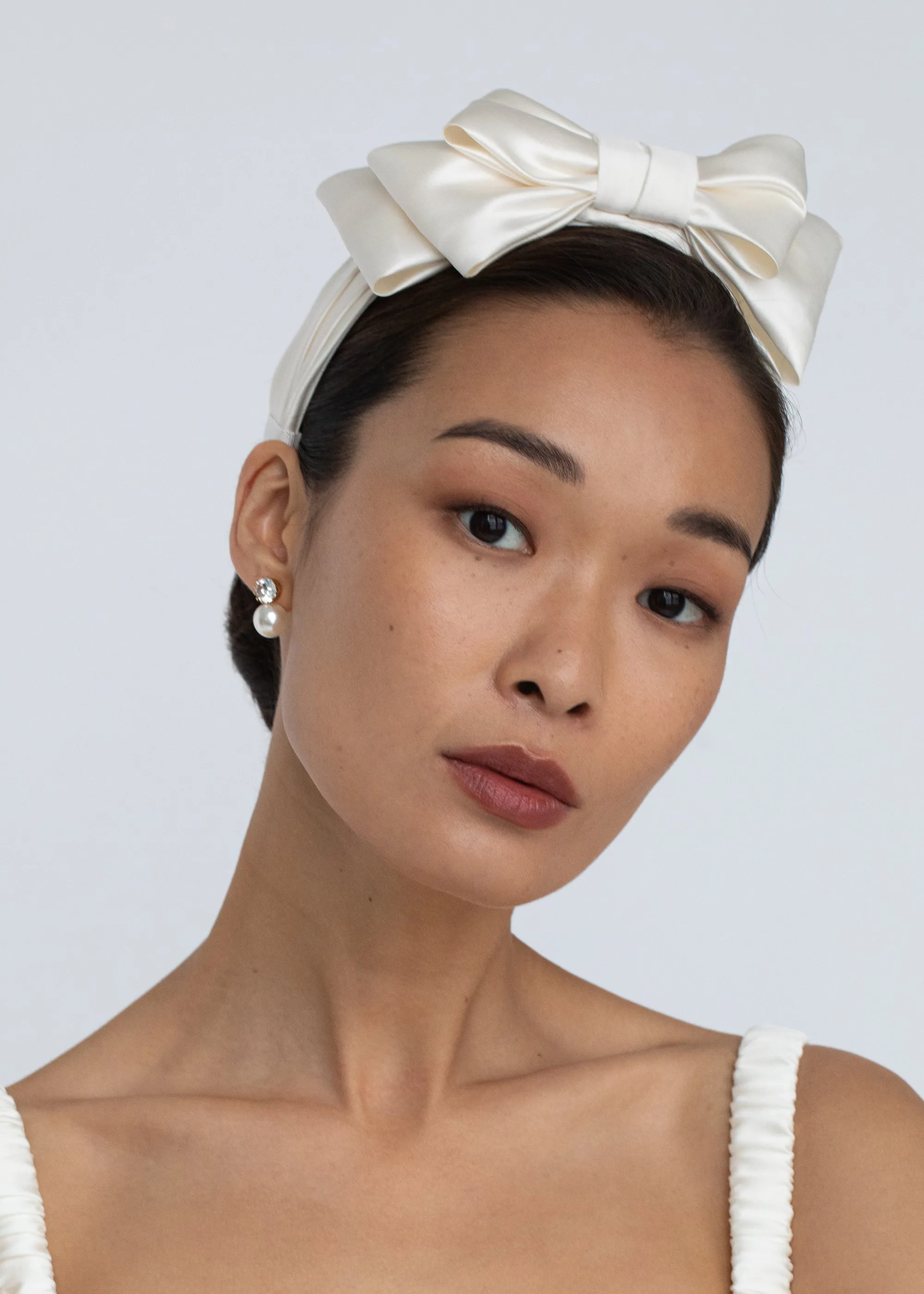 Karmen Bow Headband -- Cream