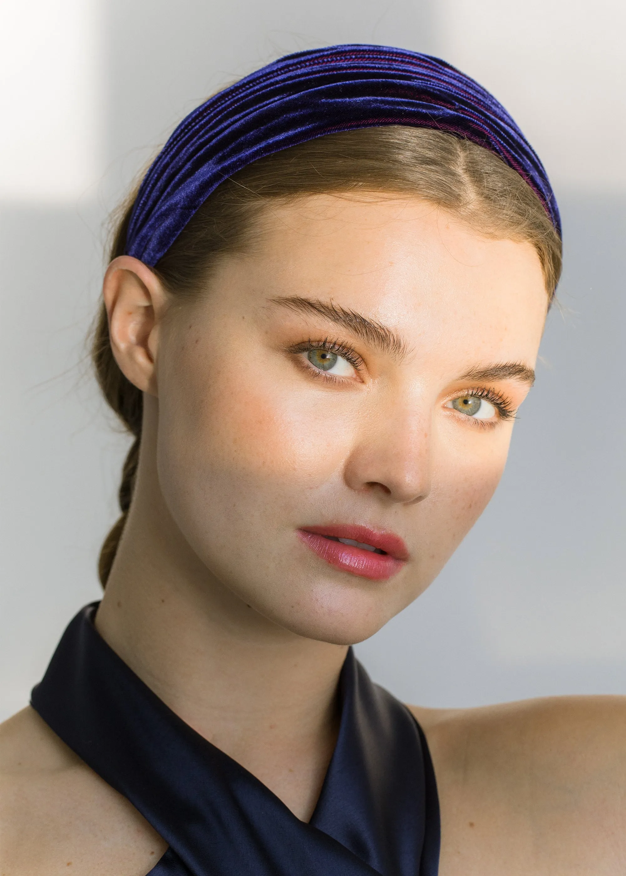 Natasha Velvet Headband -- Navy