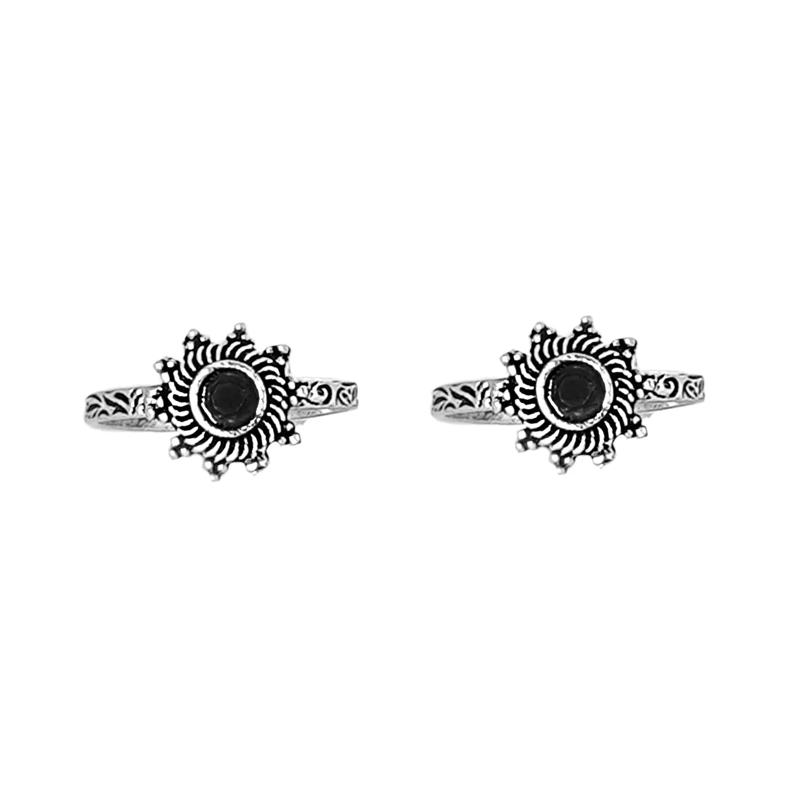 Teejh Arika Black Stone Silver Oxidised Toe Rings