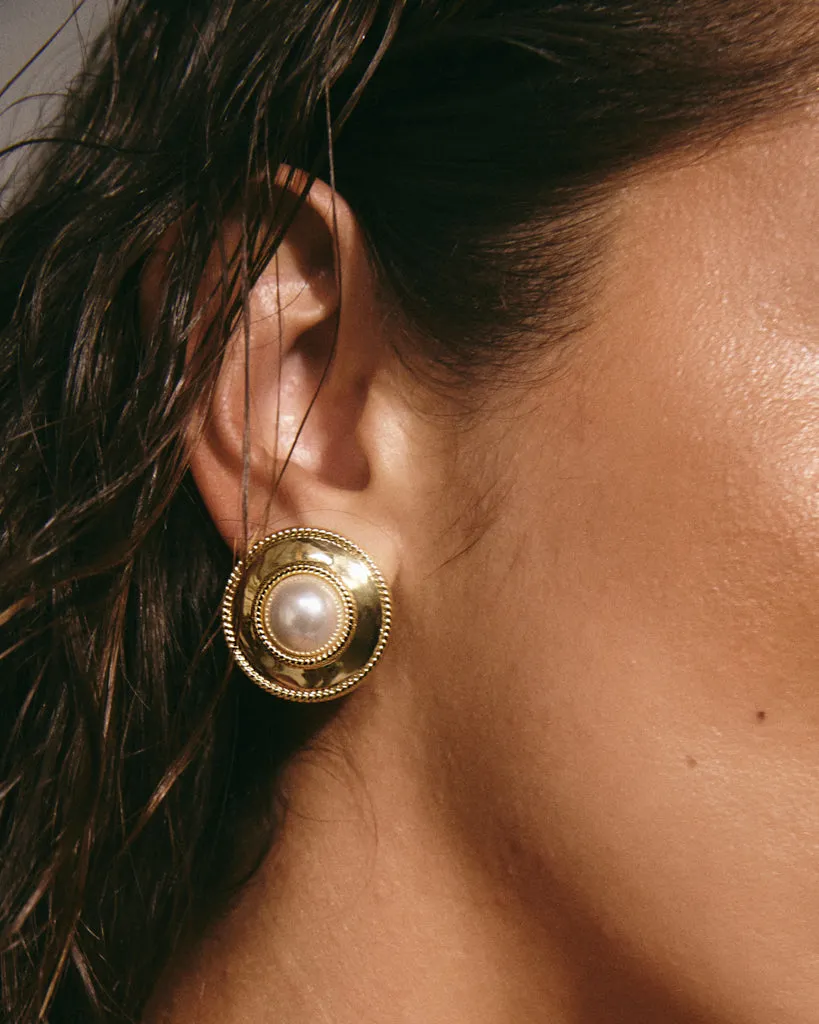 The Pearl Statement Studs